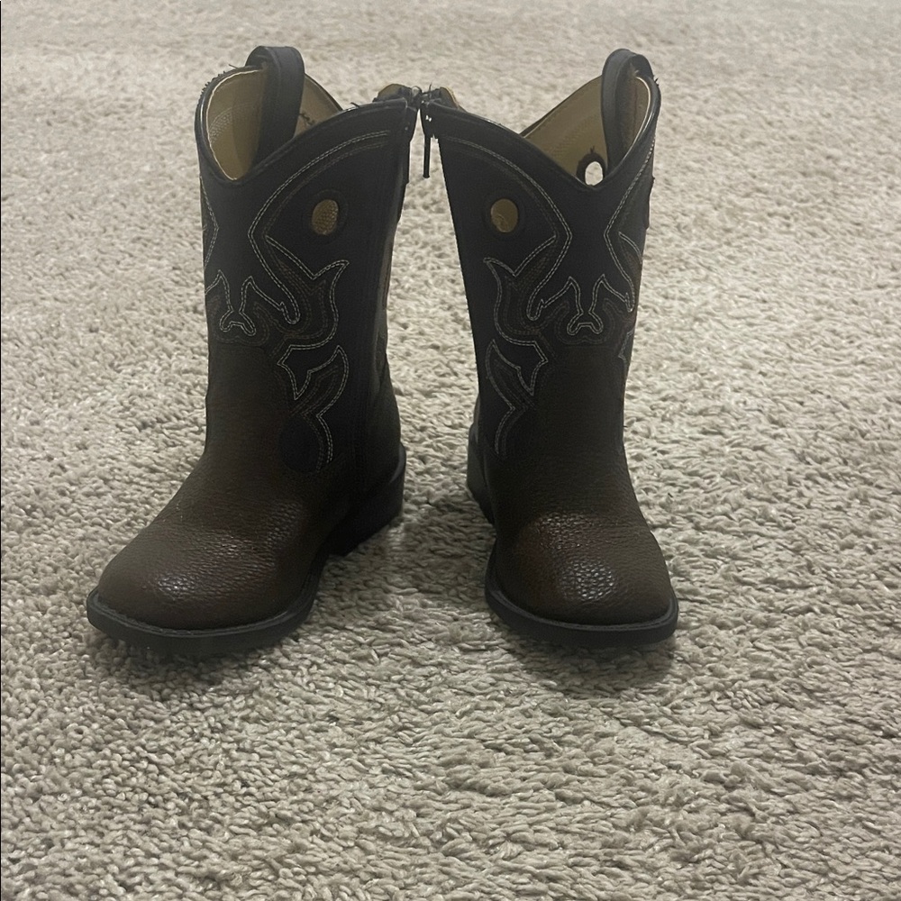 Magellan Outdoors Kids Brown Boots